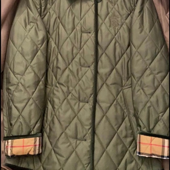 Brand new Burberry Jacket - Picture 2 of 8